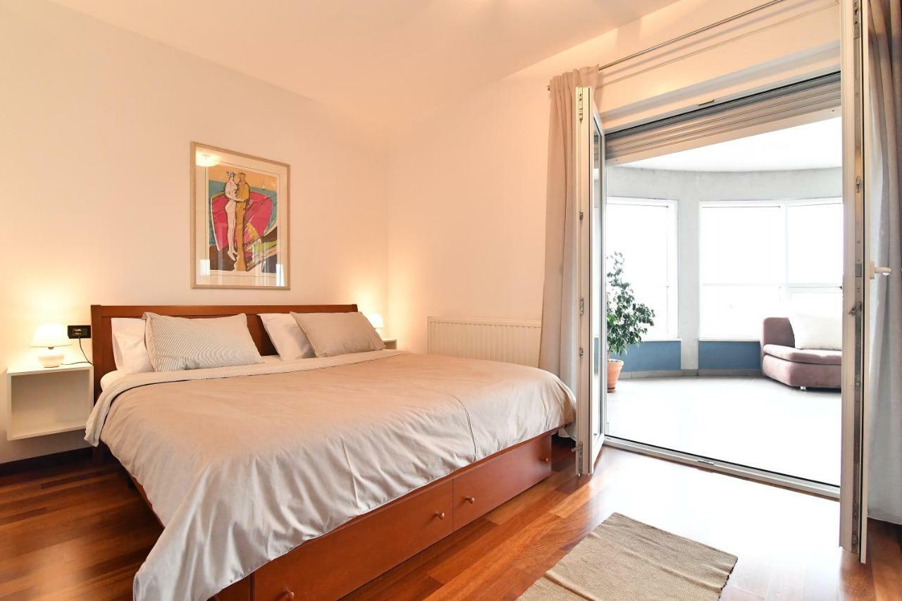 City Penthouse Vita พูลา ภายนอก รูปภาพ