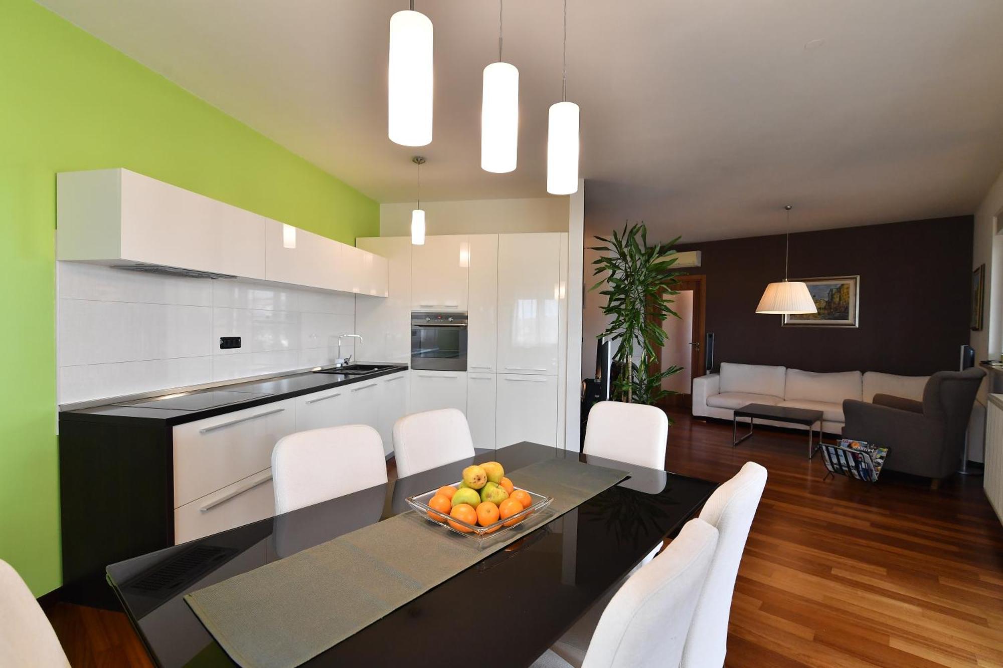 City Penthouse Vita พูลา ภายนอก รูปภาพ